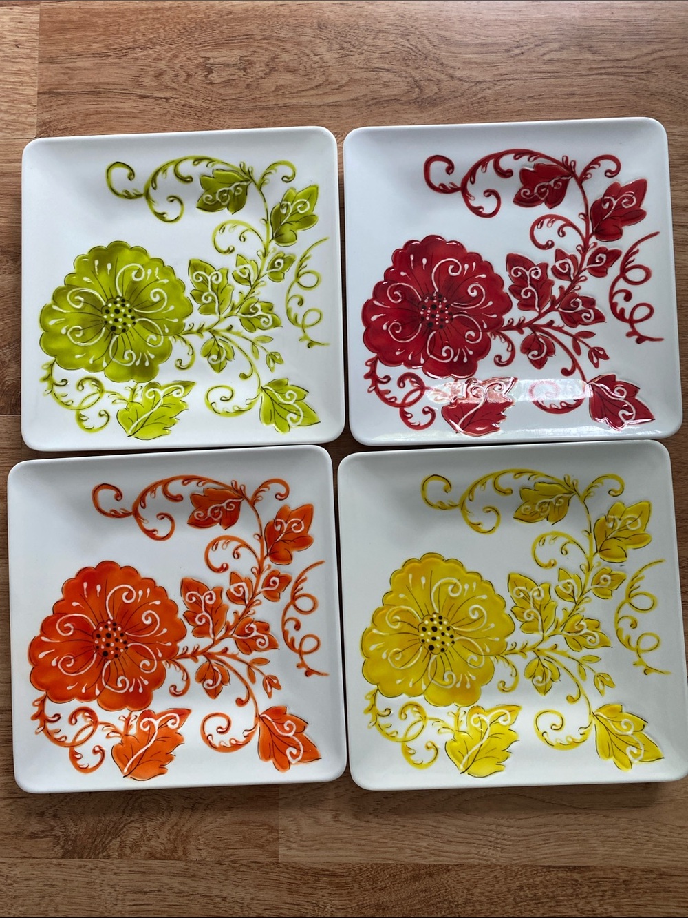 Laurie Gates floral melamine plates